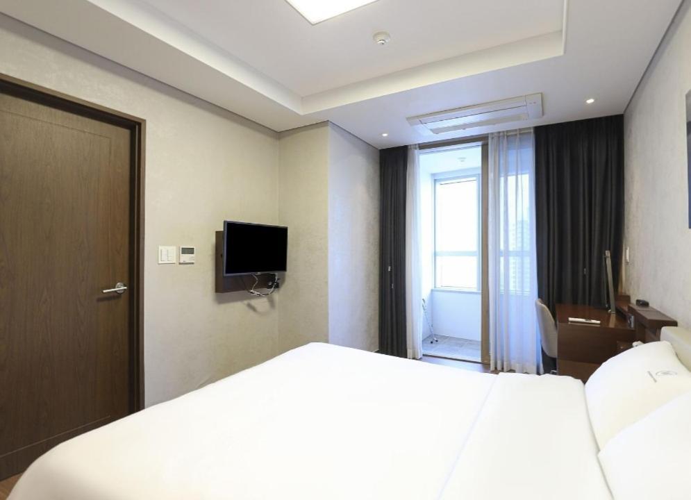 Haeundae Wide Ocean View & Residence Ciudad Metropolitana de Ciudad Metropolitana de Busan Exterior foto